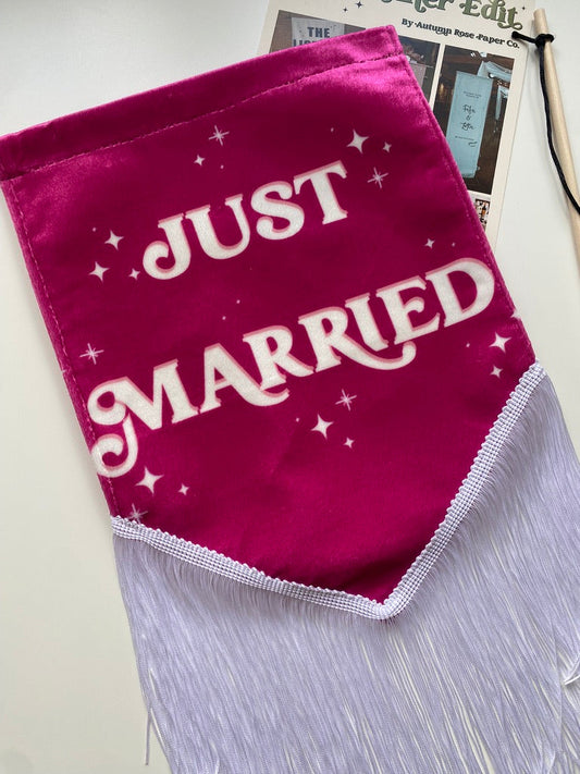 Just Married | Pink banner