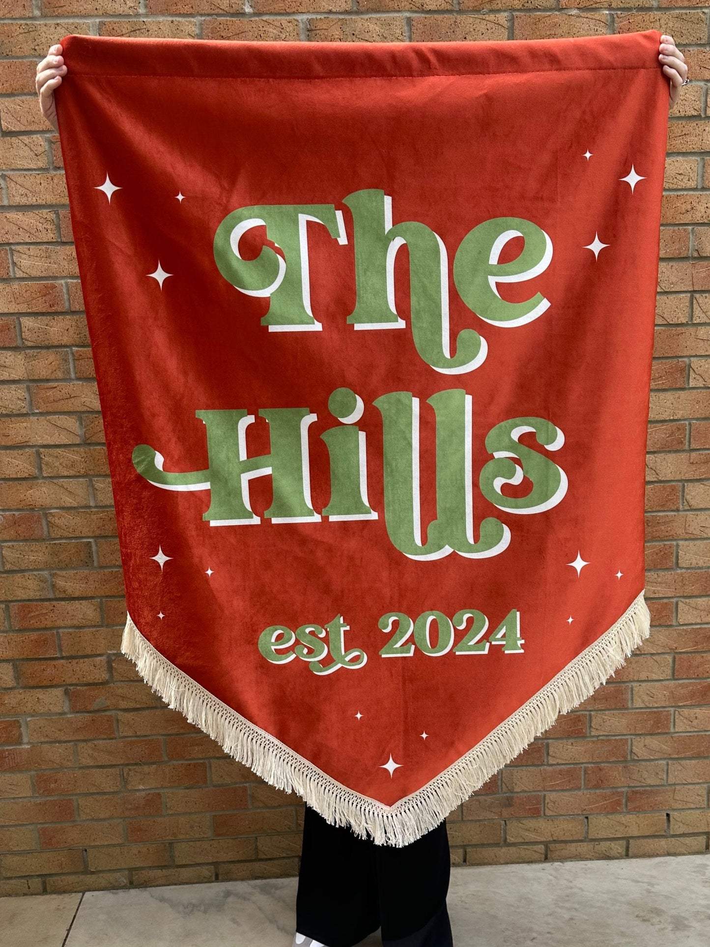 Custom velvet wedding banner, Personalized wedding decor, Luxury wedding banner, Velvet wedding sign, Elegant wedding decoration, Custom wedding signage, Velvet ceremony banner, Wedding name banner, Romantic wedding decor, Personalized wedding banner, Customized velvet sign, Wedding aisle banner, Sophisticated wedding decor, Premium velvet banner, Wedding reception sign.