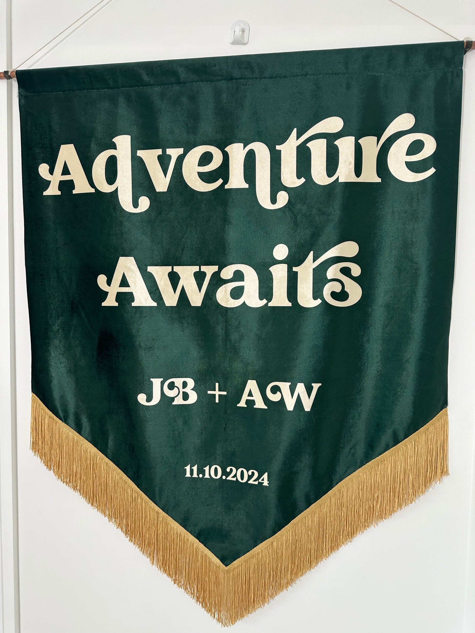 Custom velvet wedding banner, Personalized wedding decor, Luxury wedding banner, Velvet wedding sign, Elegant wedding decoration, Custom wedding signage, Velvet ceremony banner, Wedding name banner, Romantic wedding decor, Personalized wedding banner, Customized velvet sign, Wedding aisle banner, Sophisticated wedding decor, Premium velvet banner, Wedding reception sign.