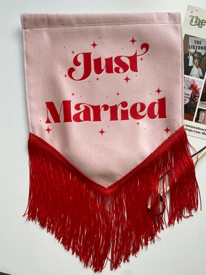 Just Married | Pink and red banner