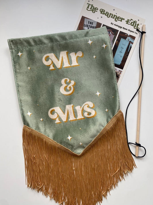 Mr & Mrs | Green wedding banner